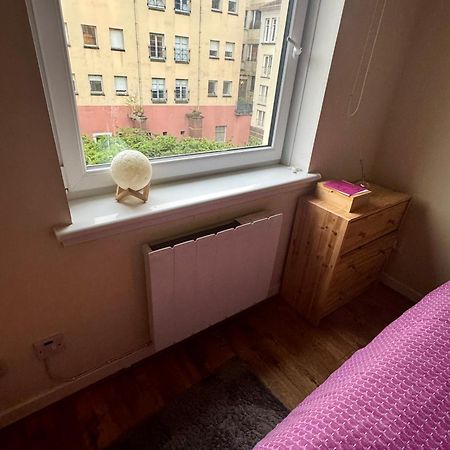 Quiet And Private Room Glasgow City Center 外观 照片